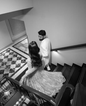 Alisha Prajapati Instagram - He Asked,And She Said Yes To Forever.🥹🧿♥️
.
Styled Our Gorgeous @alishaprajapati 🫶🏻
Styled by:- @idivyeshtalaviya 
Wearing:- @samta_gaudani 
HMUA:- @sejal_savaliya22
📸:- @sarvasvabymanthan 
Styling Team:- @styledbydivyesh @ianjali_patel 
@vaidehi1312