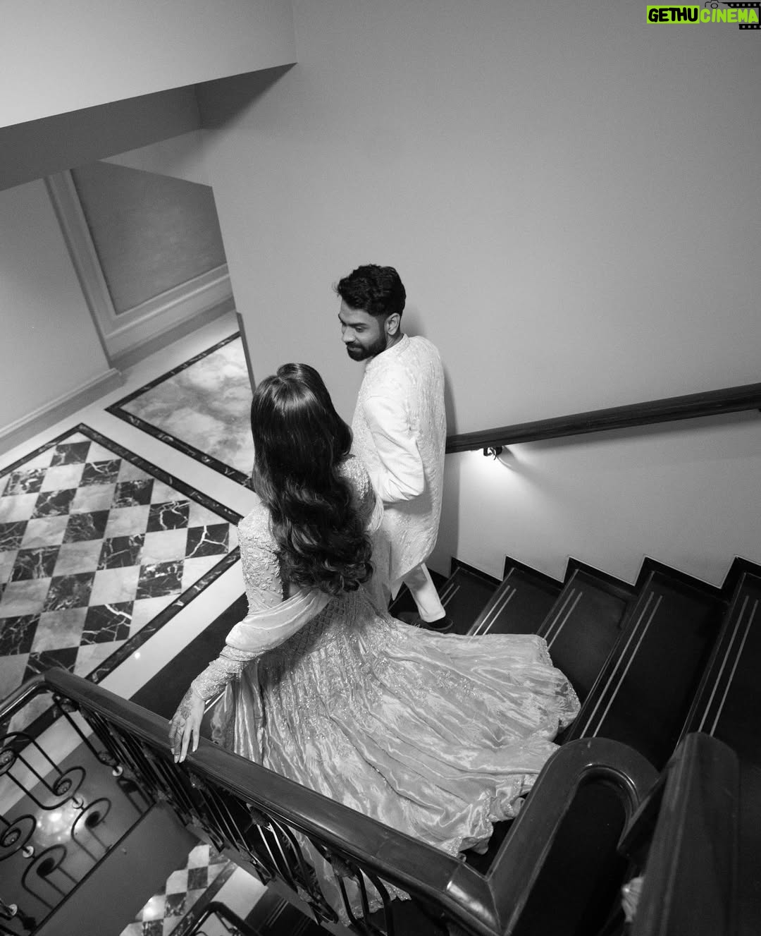Alisha Prajapati - 11.7K Likes - He Asked,And She Said Yes To Forever.🥹🧿♥️
.
Styled Our Gorgeous @alishaprajapati 🫶🏻
Styled by:- @idivyeshtalaviya 
Wearing:- @samta_gaudani 
HMUA:- @sejal_savaliya22
📸:- @sarvasvabymanthan 
Styling Team:- @styledbydivyesh @ianjali_patel 
@vaidehi1312