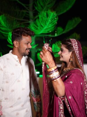 Alisha Rajput Instagram - 1 karwachauth was soo special thanku soo much @oye_indori  for always supporting me , treating me like queen 😘😘❤️ and Dyson hi kya bolu 😍😍😍 Thanku Thanku 😘😘