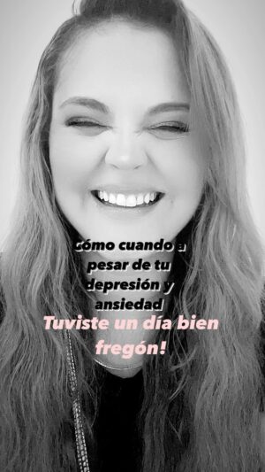 Allisson Lozz Instagram - Un nuevo comienzo acompañado de una cálida despedida 🧡 !
“Si terminas bien las cosas, fluye tu paz ” ✨ Siempre de la mano de mi Dios para que las cosas pasen “bonito” 🤍!
Se viene una nueva etapa, más bien ya está aquí ☀️, les estaré contando mas esta semana…🌘💫🖤
#emprendedores #emorendedora #mlm #networking #usa #latinosenusa #emprendedoresonline #emprendedoresmexicanos