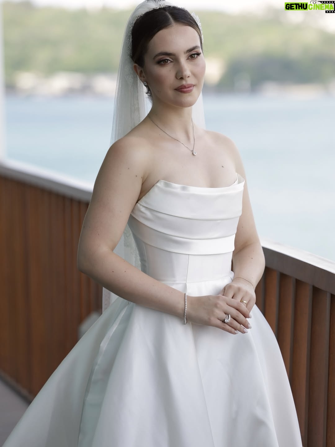Almila Ada - 43.3K Likes - Team bride✨

21.06.2025
🤍to infinity and beyond!

Reklam
