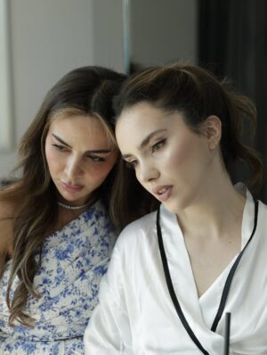 Almila Ada Instagram - Team bride✨

21.06.2025
🤍to infinity and beyond!

Reklam