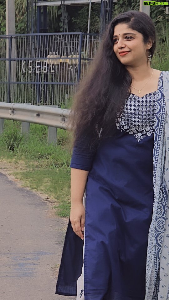 Amala Gireesan - 2K Likes - ❤️ 😍 💖 ❣️ 💕 💘 ❤️ 

Costume by @trendfashion0786
