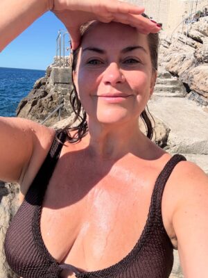 Amanda Lamb Instagram - Right that’s Dubrovnik ticked off.., absolutely mental in there.. never seen so many people in one place. Started the day with a swim in a secret spot behind the city walls and a coffee followed by more swimming and a beach front lunch.. Old Town was just insane… day at sea tomorrow then home for a whole month before I’m off again 😂