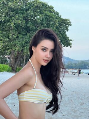 Amanda Obdam Instagram - 🧜🏼‍♀️
