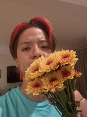 Amber Liu Instagram - i guess i can’t escape that I’m 33 now haha I swear the cakes(?) get more creative every year. THANK YOU EVERYONE FOR ALL THE BIRTHDAY WISHES!! So thankful to you all every day for keeping this ol’ llama trotting along. THANK YOU THANK YOU!