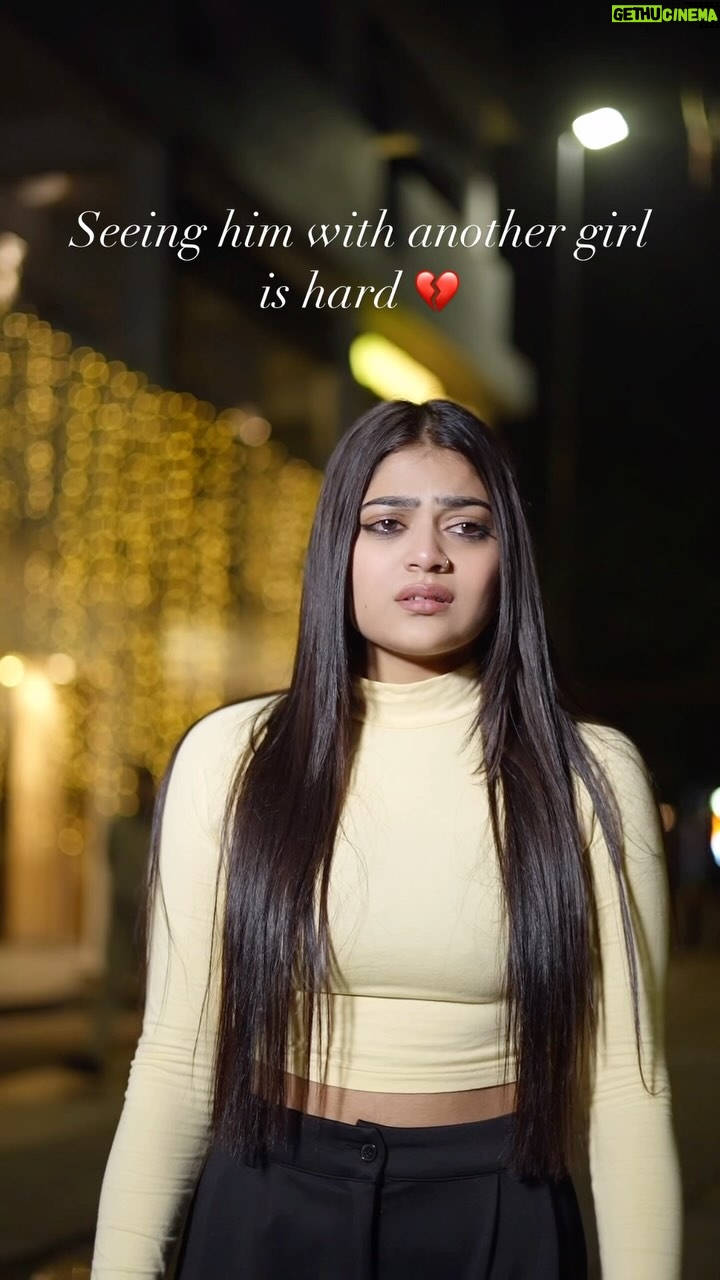 Amisha - 311.9K Likes - Bin tere ❤️‍🩹 @__amisha17  @sana__i7