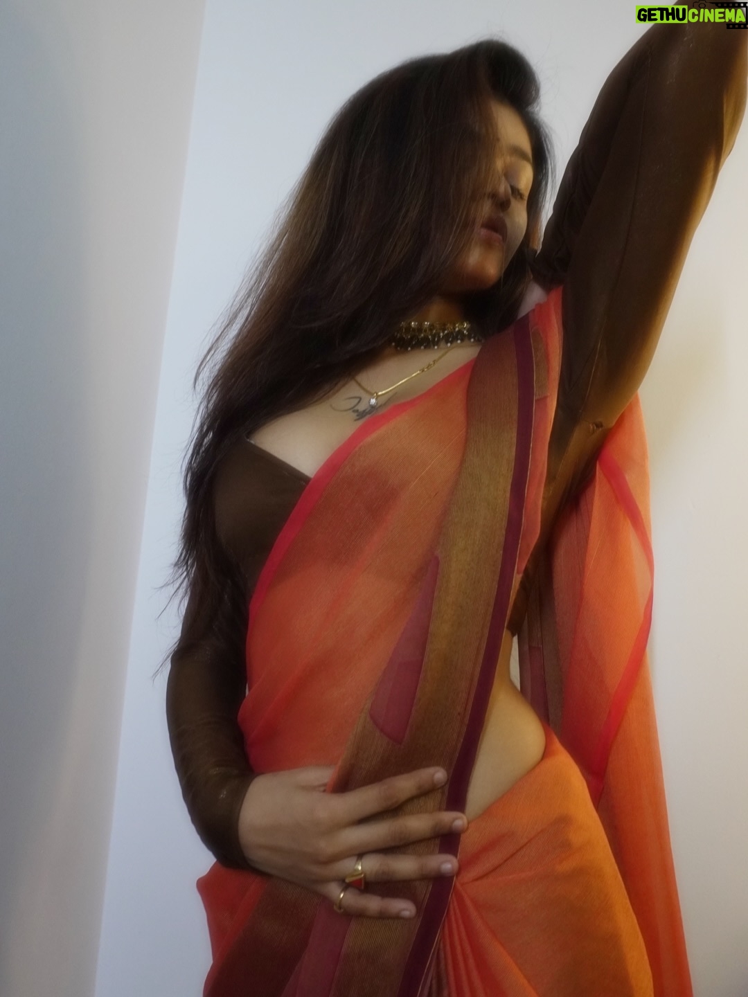 Amisha Mewada - 76.3K Likes - 🐦‍🔥🍁🏮
.
.
#explore #trend #love
