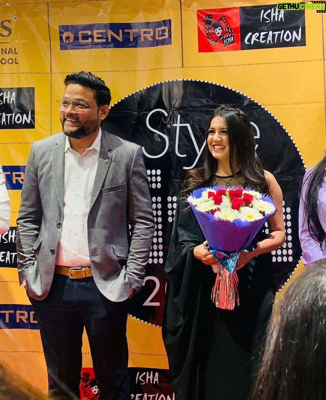 Amisha Sharma - 3.1K Likes - It gives me immense pleasure to be a part of this Style Diva Contest & I feel greatly honoured. Thankyou so much @isha_creation for inviting me as a chief guest 😇❤️