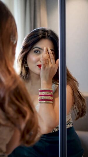 Amisha Sharma Instagram - ❤️