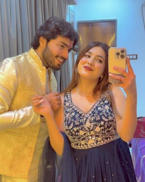Amisha Sharma Instagram - शुभ दीपावली 🪔