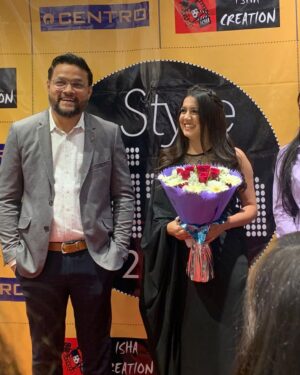 Amisha Sharma Instagram - It gives me immense pleasure to be a part of this Style Diva Contest & I feel greatly honoured. Thankyou so much @isha_creation for inviting me as a chief guest 😇❤️