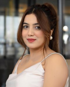 Actress Amisha Sharma HD Photos and Wallpapers July 2024