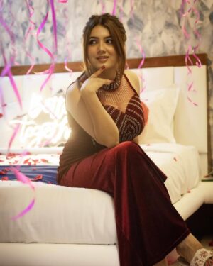 Amisha Sharma Instagram - here to dominate🤍