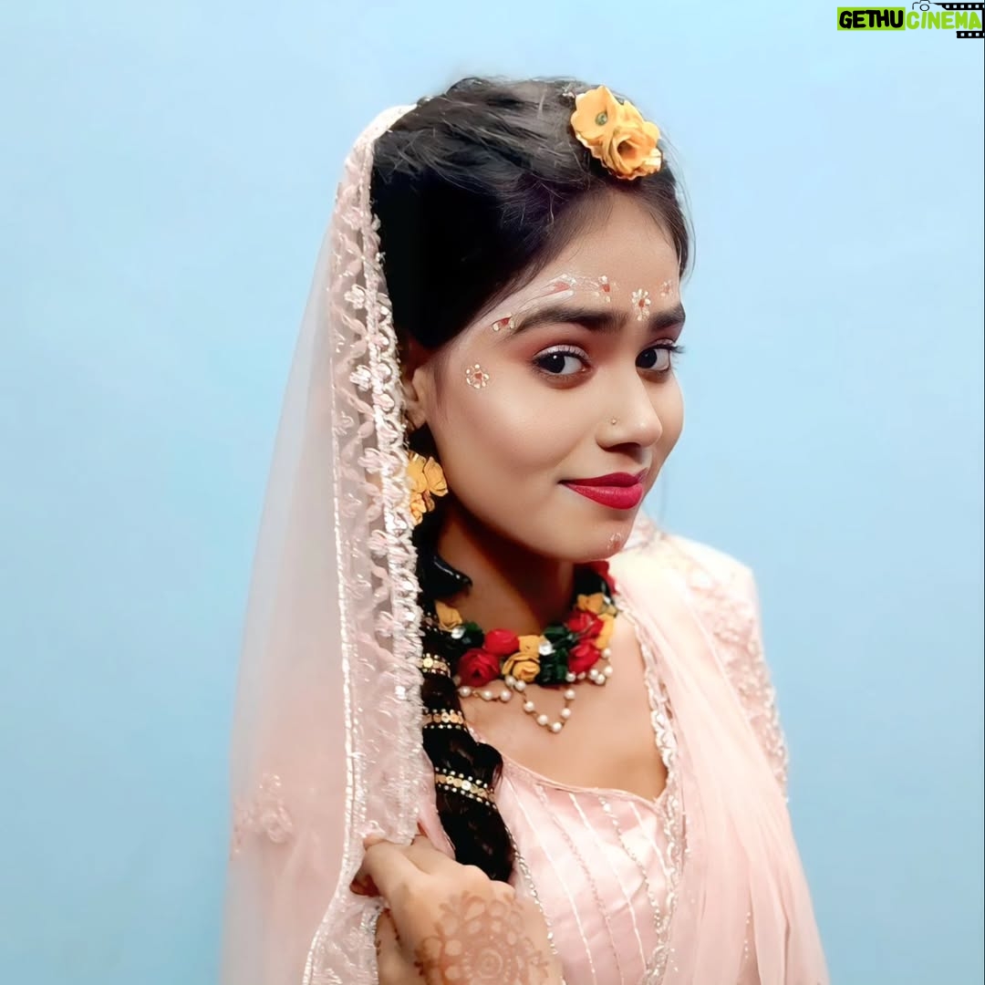 Amita Devi - 389 Likes - Happy janmashtami to all of you gyz ❤️ 
.
.
.

Makup by @sonam_makeover_nouranga 
#viral #trending #reels#post #new #explore#amitadevi20