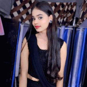 Amita Devi Instagram - 🖤🖤
......