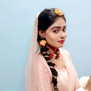 Amita Devi Instagram - Happy janmashtami to all of you gyz ❤️
.
.
.
Makup by @sonam_makeover_nouranga
#viral #trending #reels#post #new #explore#amitadevi20