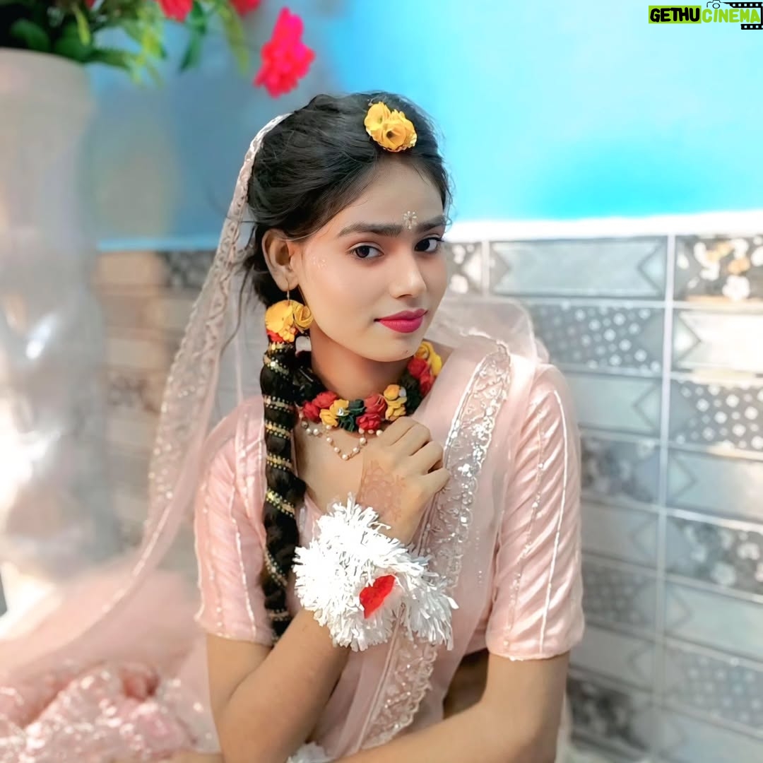 Amita Devi - 389 Likes - Happy janmashtami to all of you gyz ❤️ 
.
.
.

Makup by @sonam_makeover_nouranga 
#viral #trending #reels#post #new #explore#amitadevi20