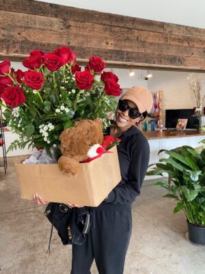 Amiyah Scott Instagram - One year down, a lifetime to go 🥹🤞🏾
Thank you for showing me what true love really is. I’ve never felt more loved, seen, safe, adored, supported & understood. You make me feel special every day, even without trying, it just comes so naturally to you. I thank God for you and I look forward to spending the rest of my life with you. I love you baby @90.wbd with everything in me ❤️‍🔥 Happy 1 year anniversary ❤️‍🔥