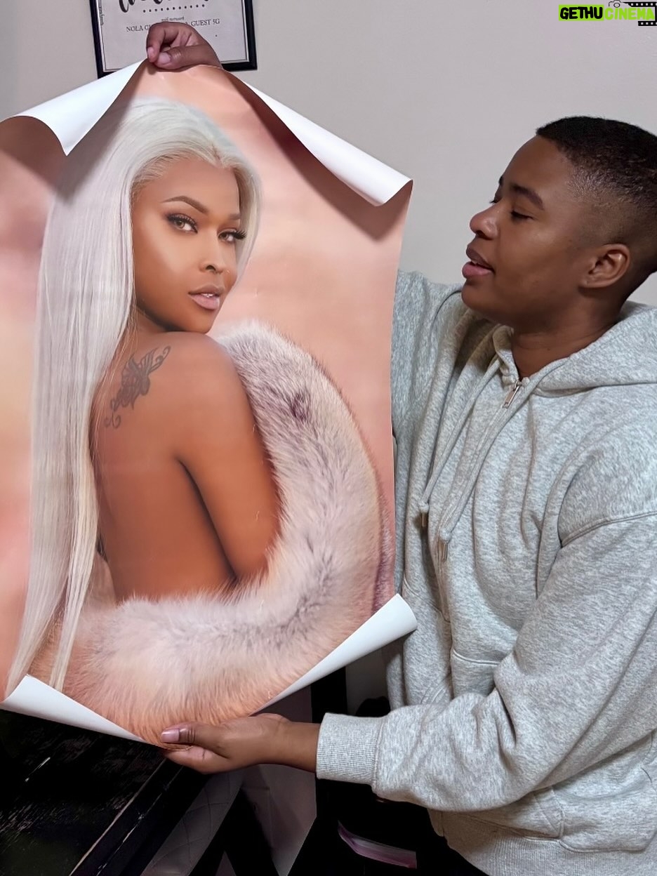 Amiyah Scott - 81.8K Likes - One year down, a lifetime to go 🥹🤞🏾
Thank you for showing me what true love really is. I’ve never felt more loved, seen, safe, adored, supported & understood. You make me feel special every day, even without trying, it just comes so naturally to you. I thank God for you and I look forward to spending the rest of my life with you. I love you baby @90.wbd with everything in me ❤️‍🔥 Happy 1 year anniversary ❤️‍🔥