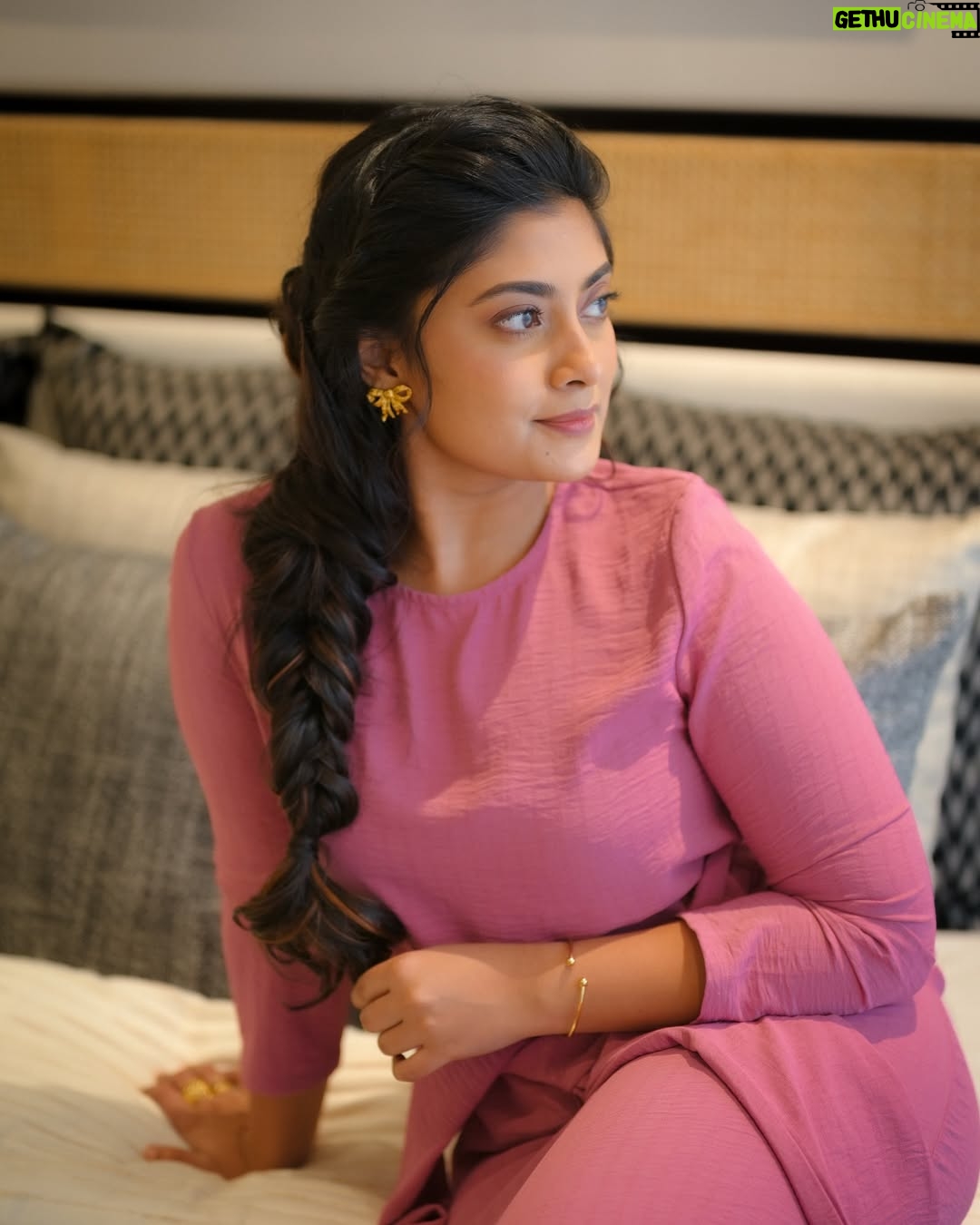 Ammu Abhirami - 227K Likes - 🤍🤍🤍
📸 @sathyaphotography3