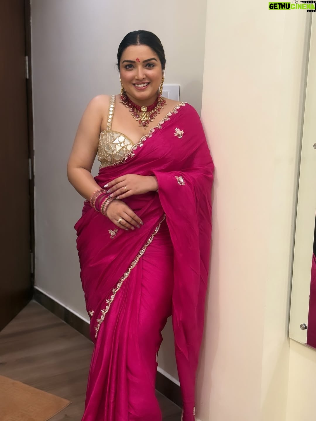 Amrapali Dubey - 226.8K Likes - Nothing can dim the light that shines from within 💫✨

#eventdiaries💕