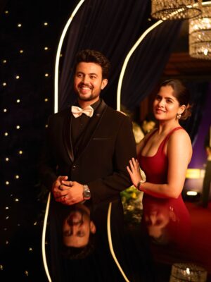 Amruta Deshmukh Instagram - When you think you’re done posting red carpet pictures, but then your gallery says, “Alexa, play ek din aap”💃🏻🕺🏻, Which means… sorry, but your feeds will see more of this night!
(Yes, more are coming… consider this a mini-series 😅) thanks to @__vadapav__ for amazing pictures!
.
Big love to @seemaaofficial for giving me a look that is sleek, effortless and just the confidence boost I needed ❤️
And of course, Prasad walking in style thanks to @nakshethnic | styling by @tanmay_jangam 🖤
🧿🧿🪬