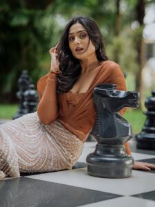 Actress Amrutha Iyengar HD Photos and Wallpapers September 2025