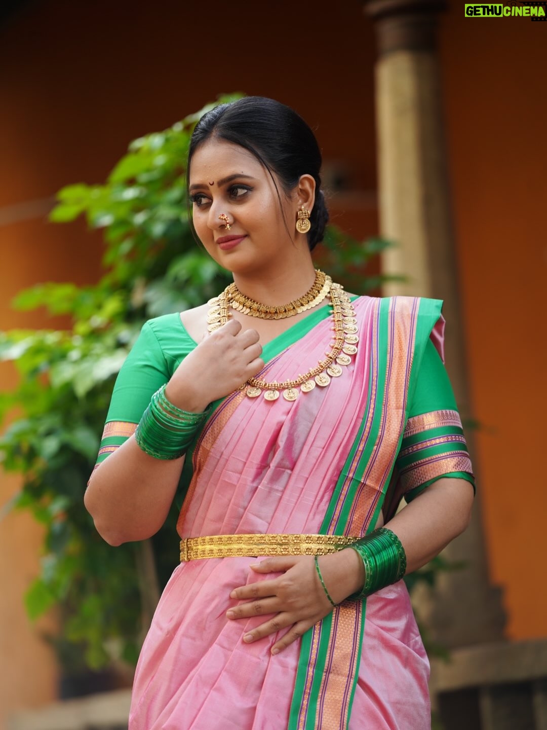 Amulya - 175.4K Likes - ನಮ್ಮ ನಾಡಿನ ಹೆಮ್ಮೆ “ಇಳಕಲ್ ಸೀರೆ “❤️

ದಸರಾ ಹಬ್ಬದ ಶುಭಾಶಯಗಳು ❤️

ಸೀರೆ ಕೊಡಿಸಿದು- ನಮ್ಮ ಯಜಮಾನರು ❤️ @jagdishrchandra
