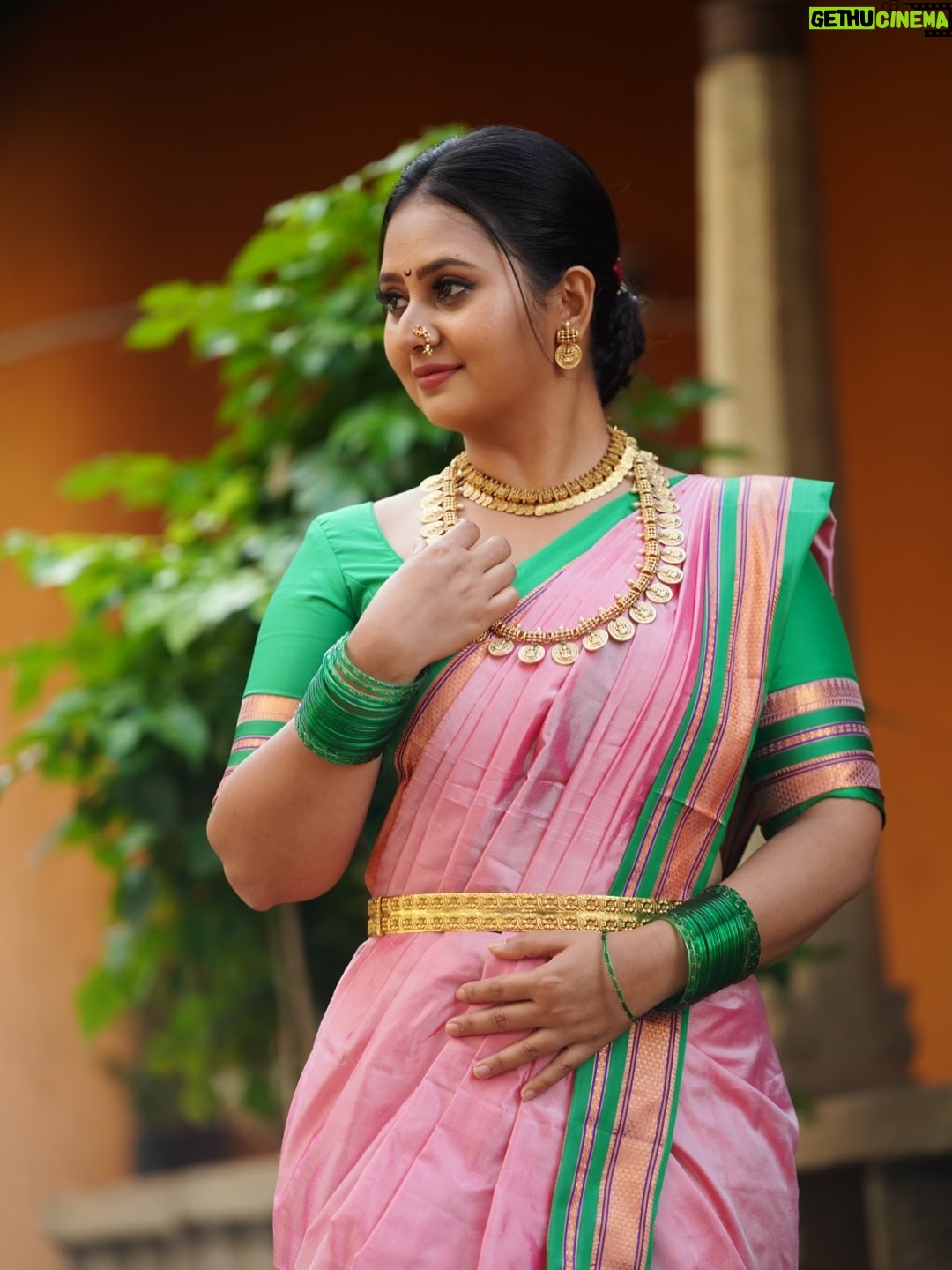 Amulya - 175.4K Likes - ನಮ್ಮ ನಾಡಿನ ಹೆಮ್ಮೆ “ಇಳಕಲ್ ಸೀರೆ “❤️

ದಸರಾ ಹಬ್ಬದ ಶುಭಾಶಯಗಳು ❤️

ಸೀರೆ ಕೊಡಿಸಿದು- ನಮ್ಮ ಯಜಮಾನರು ❤️ @jagdishrchandra
