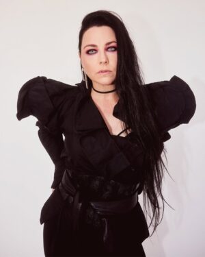 Amy Lee Instagram - As @evanescenceofficial prepares to hit the road and start rolling out the campaign for their sixth studio album, @amylee sits down for an exclusive cover story interview, where she talks new music, the band's ongoing legacy, and why she's fearful of wasting time.⁠
⁠
Link in bio to read the full cover story. ⁠
⁠
Words/Digital Editor: @iamfabio_⁠
Photography: @samidrasin⁠
Editor-in-Chief: @lauraersoy⁠
Styling: @marjanmalakpour⁠
Assisted by: Olivia McPherson, Chloe Morand⁠
Hair & Makeup: @bethwilsonmignogna21