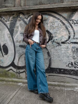 Ana Belena Instagram - Tardes y fotos ♥️
#outfit #ootd #grwm #anabelena
