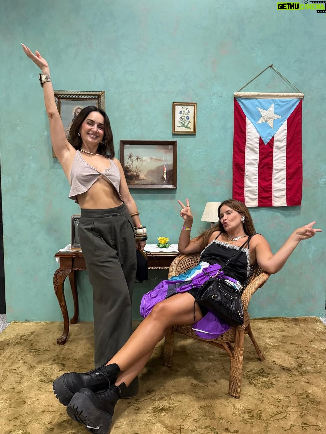 Ana de la Reguera - 34.3K Likes - NO ME QUIERO IR DE AQUÍ ❤️‍🔥
La pasé cabrón. 🐰 🇵🇷 

#badbunny #badbunnypr #badbunnyresidency