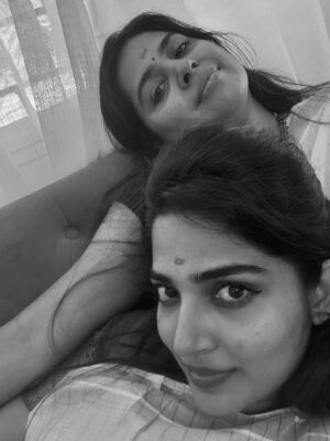 Anagha Instagram - Happy Onam 🌸