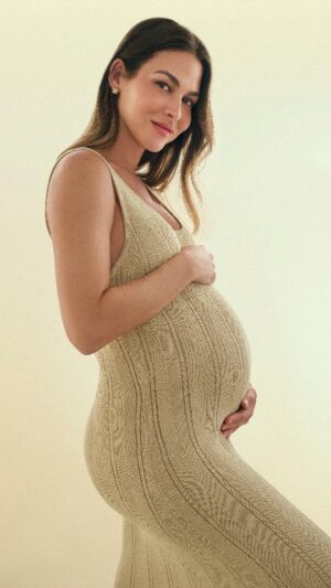 Anahí de Cardenas Instagram - Cada historia de lucha nos recuerda la importancia de detenernos, informarnos y actuar con conciencia💗.
En Inmater acompañamos a las mujeres en cada paso a tomar decisiones informadas para cuidar su fertilidad y su futuro reproductivo✨.
Porque elegir cuidarte hoy es también cuidar tu futuro, elige el lugar correcto💙.
#Inmater #octubrerosa #Bienestar #fertilidad #oncofertilidad