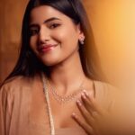 Anahita Bhooshan