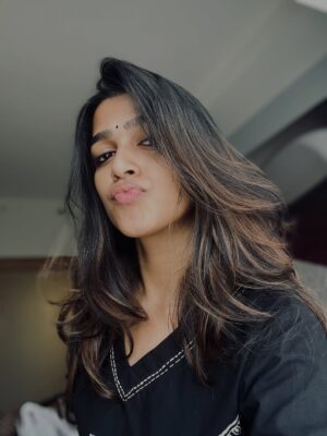Ananthika Sanilkumar Instagram - 🖤