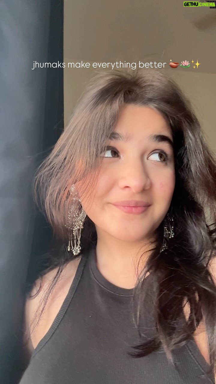 Ananya Agarwal - 18.5K Likes - is it giving desi-core????
