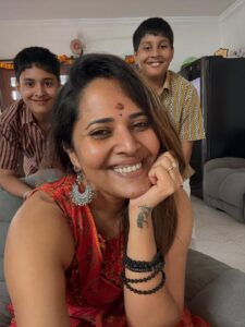 VJ Anasuya Bharadwaj HD Photos and Wallpapers October 2025