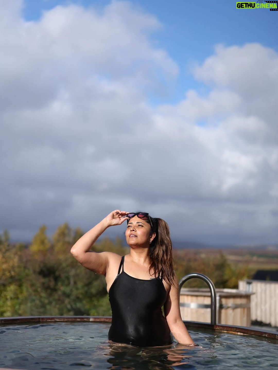 Anasuya Bharadwaj - 151.4K Likes - 🖤💙🩵✨🇮🇸🌤️😘

PC : @photriyavenky 🥰