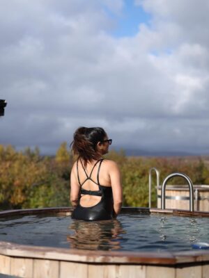 Anasuya Bharadwaj Instagram - 🖤💙🩵✨🇮🇸🌤️😘

PC : @photriyavenky 🥰