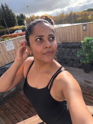 Anasuya Bharadwaj Instagram - 🖤💙🩵✨🇮🇸🌤️😘

PC : @photriyavenky 🥰