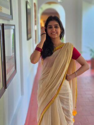 Anaswara Rajan Instagram - Saree for the birthday, heart with Onam, eyes on the lunar eclipse 🌼🌕✨

Just a quiet moment to say thanks — your wishes, love, and little check-ins meant a lot more than you probably realize.
Thanks again 💛🫂