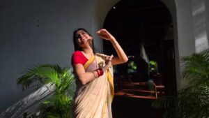 Anaswara Rajan Instagram - Saree for the birthday, heart with Onam, eyes on the lunar eclipse 🌼🌕✨

Just a quiet moment to say thanks — your wishes, love, and little check-ins meant a lot more than you probably realize.
Thanks again 💛🫂