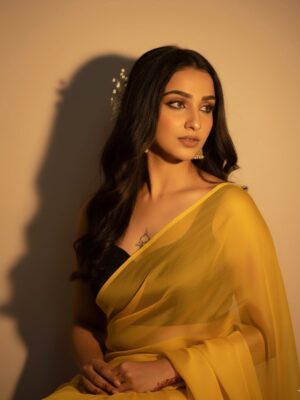 Anaya Pratap Instagram - This is my “Gemini Feminine Aura”…..
The divine feminine does not rush. She does not chase, nor does she look outside of herself for guidance, or validation. She is her own muse, her own source. She knows that life is a conversation between this human body, her soul and the divine life force of the universe.
She lets go of judgment, for herself and others.
She drops expectations, letting the wildness of nature take on any form. She lets herself be free.
To expect nothing from others, but offer them the divinity of seeing her shine. She lets her being, her presence inspire and activate those around her, whether negatively or positively. She lets herself create, not getting swept up in the life or drama of others. Her energy is best spent on her, no one else.