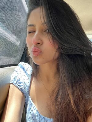 Anchal Sahu Instagram - Whispers of wind!🤍🌿