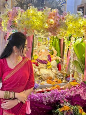 Anchal Sahu Instagram - 🕉️🔱
|| ॐ गं गणपतये नमः ||
🐘💛 Faith. Love. Bappa.
Ganpati Bappa Morya!🙏🏻❤️

📸: @ankurvermaofficial 😘🥹