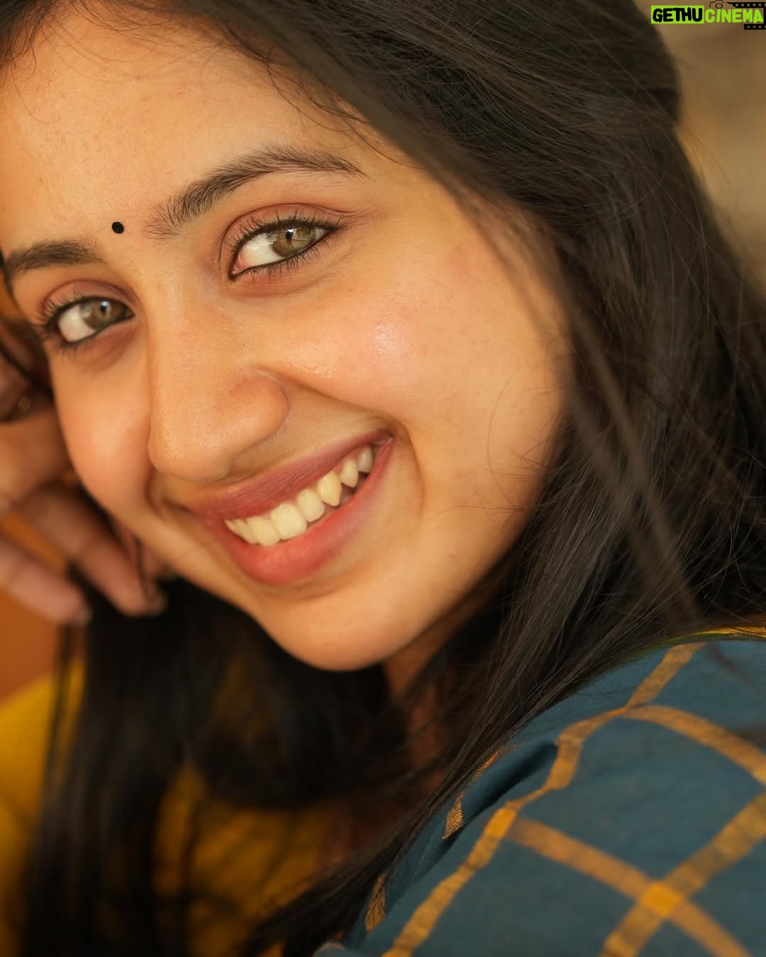 Anchana Nethrun - 25.2K Likes - 🌻