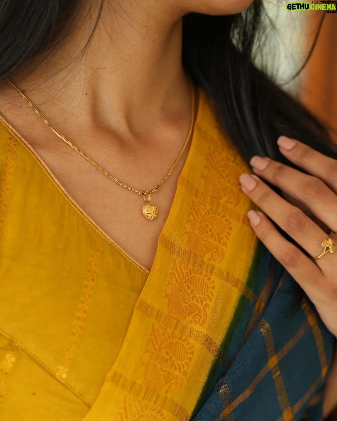 Anchana Nethrun - 25.2K Likes - 🌻