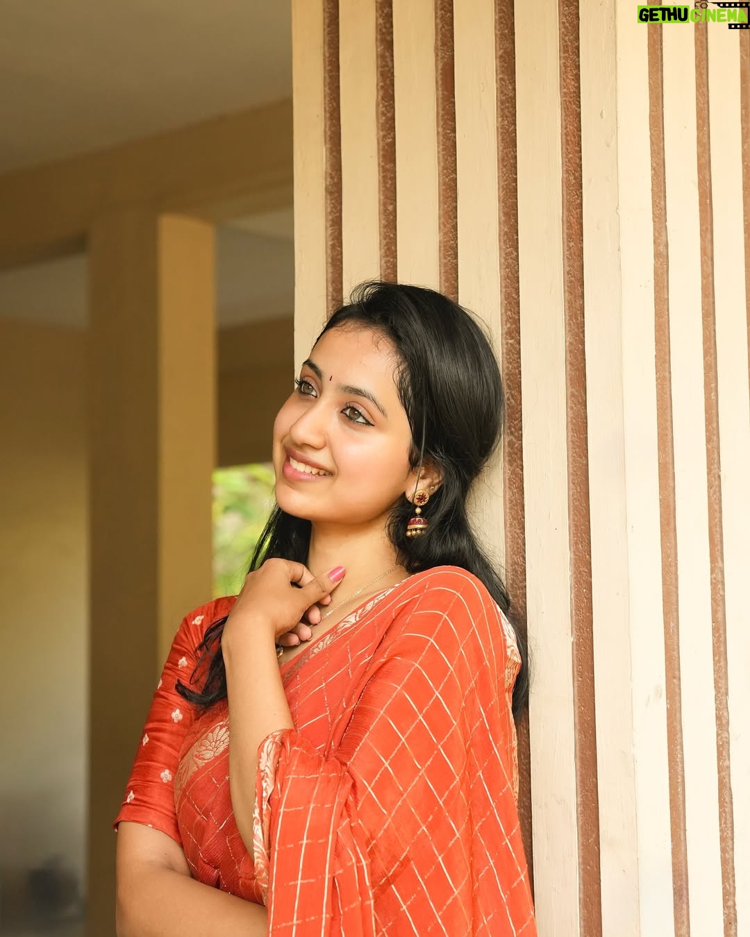 Anchana Nethrun - 15.4K Likes - 🎶🧡